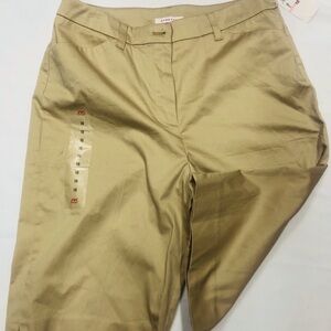 Anne klein sport khaki casual shorts size 10